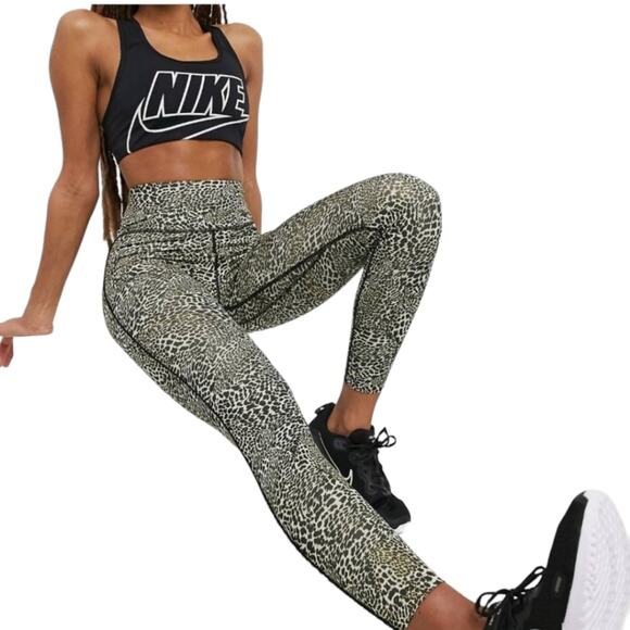 Nike dri-fit leopard print 7/8 tight fit leggings small - Picture 1 of 9